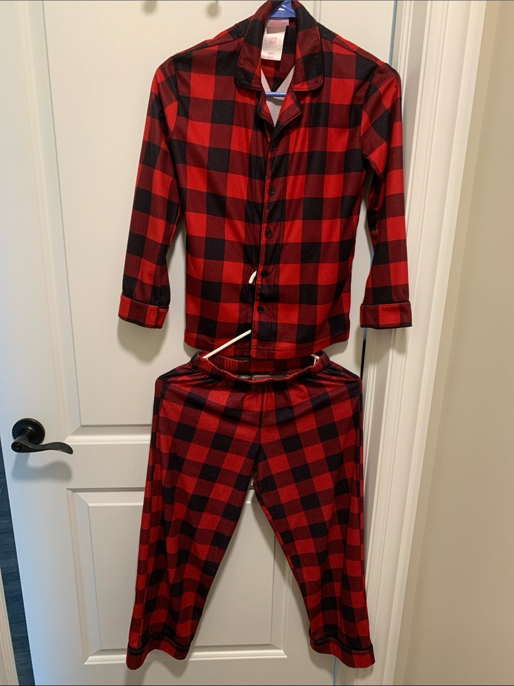 Classic Wondershop Red & Black Plaid Kids Two-Piece Pajama Set.Pre-owned.Size:8.